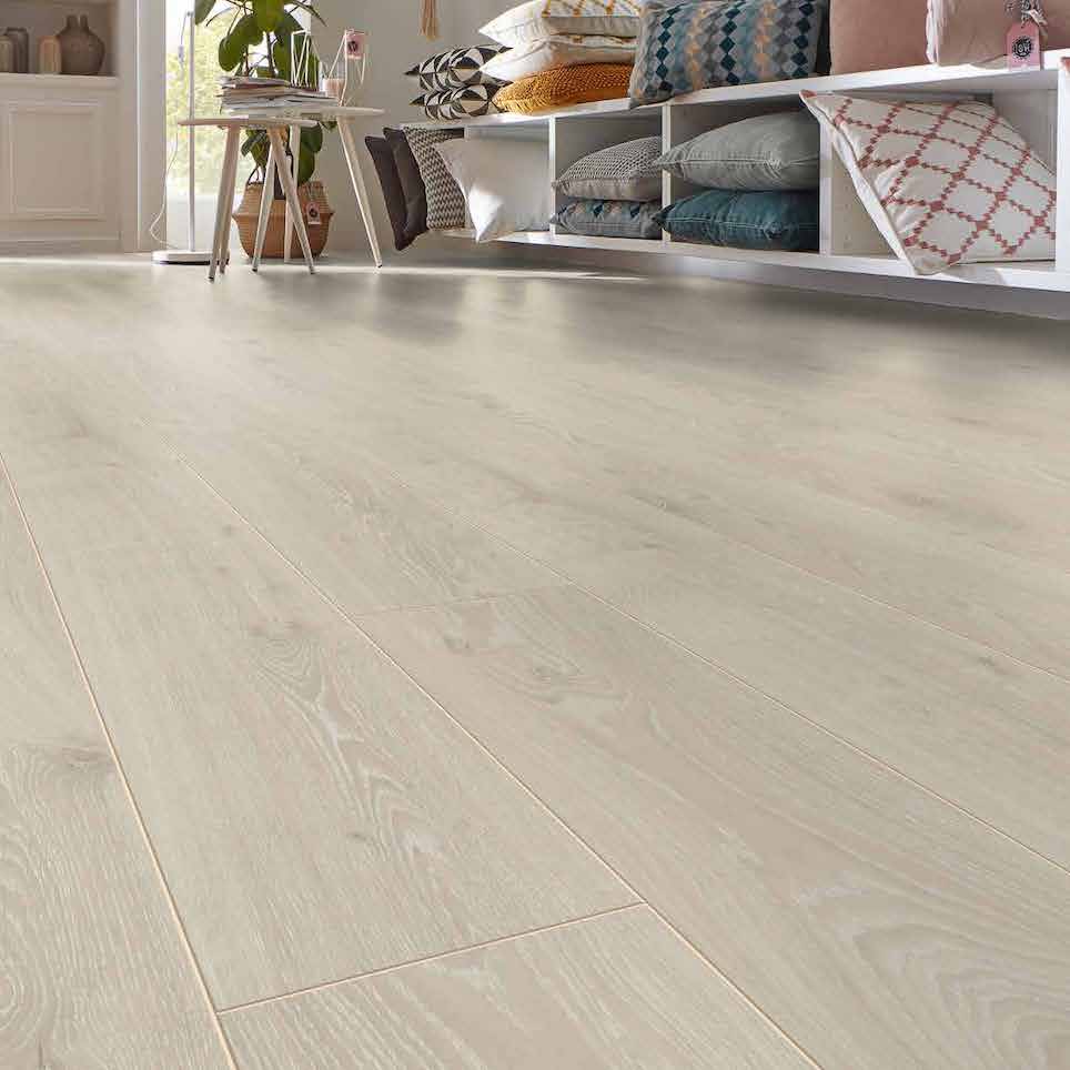 Swiss Krono Aqua Amazone - 3597 Timeless Beige V4 10mm AC5/KI33 ELFOGYOTT!